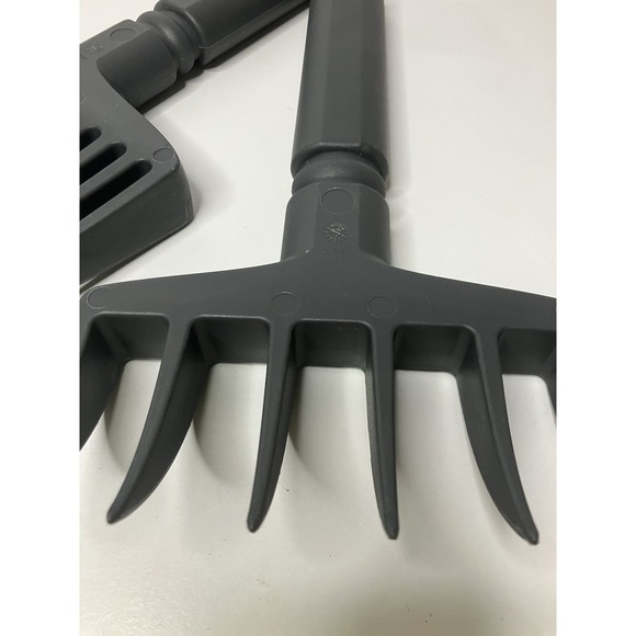 Pampered Chef Quick Shred Meat Beef Chicken Shredder Magnetic BBQ Smoker Chef - Picture 5 of 9